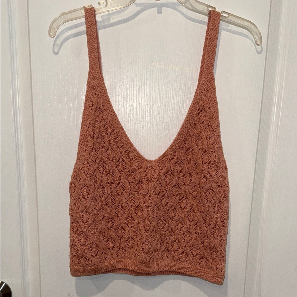 Pink Knit V-Neck Cropped Tank